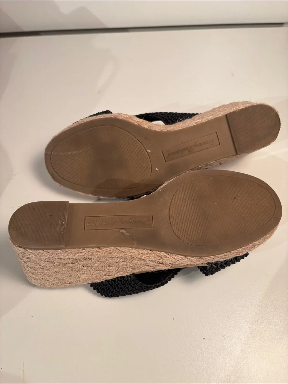 Tommy Bahama Black Woven Cross-Band Espadrille Slide